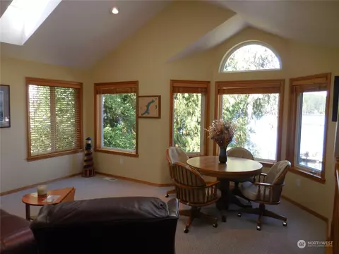 Dining - 2031 E Mason Lake Dr E, Grapeview, WA 98546 photo 2 of 3