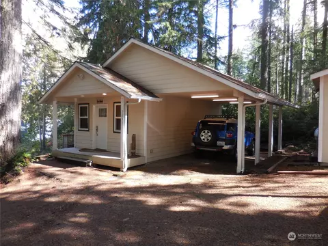 Exterior - 2031 E Mason Lake Dr E, Grapeview, WA 98546 photo 5 of 6