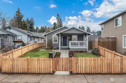 111 N Washington Ave, Arlington, WA 98223