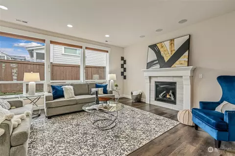 Living - 4129 172nd Pl SE, Bothell, WA 98012 photo 5 of 6