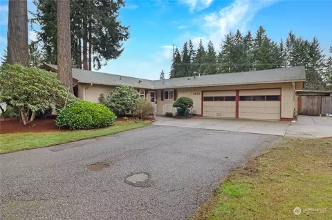 5601 Windemere Dr SE, Olympia, WA 98501