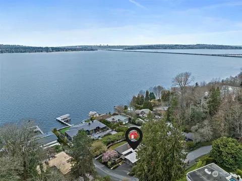 1800 73rd Ave NE, Medina, WA 98039