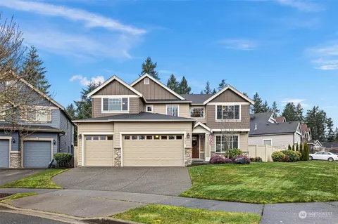 3883 Cameron Dr NE, Lacey, WA 98516