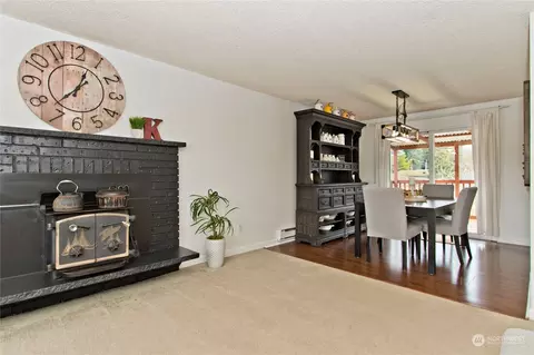 Living - 22201 45th Ave E, Spanaway, WA 98387 photo 3 of 3