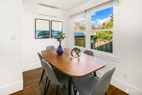 Dining - 119 30th Ave E, Seattle, WA 98112 photo 2 of 2
