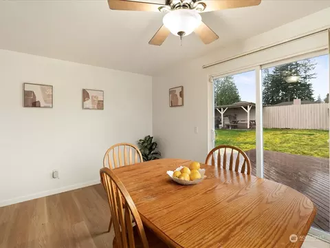 Dining - 12432 46th Dr SE, Everett, WA 98208 photo 3 of 3