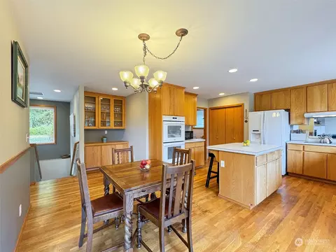 Dining - 110 Henkes Rd, Sequim, WA 98382 photo 1 of 3