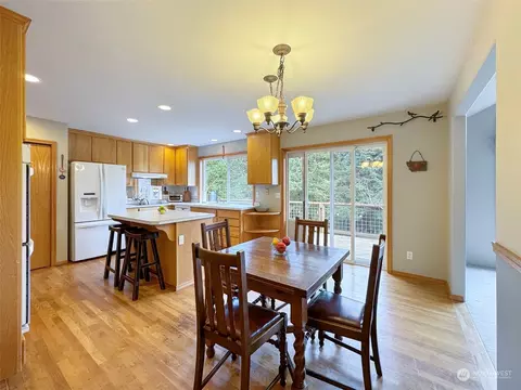 Dining - 110 Henkes Rd, Sequim, WA 98382 photo 2 of 3