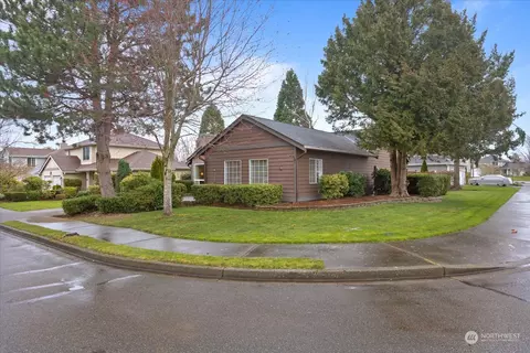 Exterior - 309 Garland Pl, Enumclaw, WA 98022 photo 4 of 12