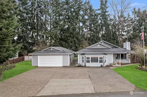 15819 93rd Ave E, Puyallup, WA 98375