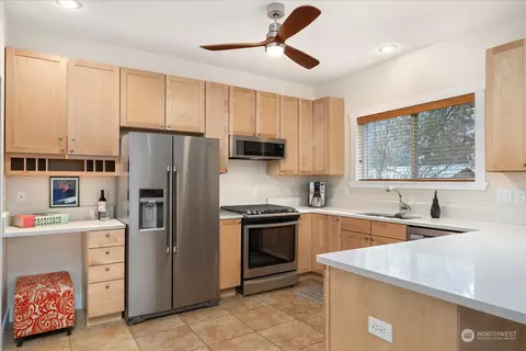 Kitchen - 1010 Francis Ave, Walla Walla, WA 99362 photo 2 of 3
