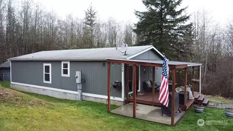 129 Tammie Ln, Onalaska, WA 98570