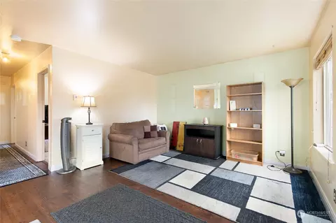 2806 Leonard Dr, Everett, WA 98201 photo 4