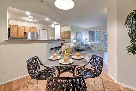 Dining - 15300 112th Ave NE #C106, Bothell, WA 98011 photo 2 of 2