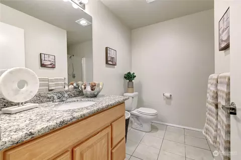 Bath - 15300 112th Ave NE #C106, Bothell, WA 98011 photo 1 of 2