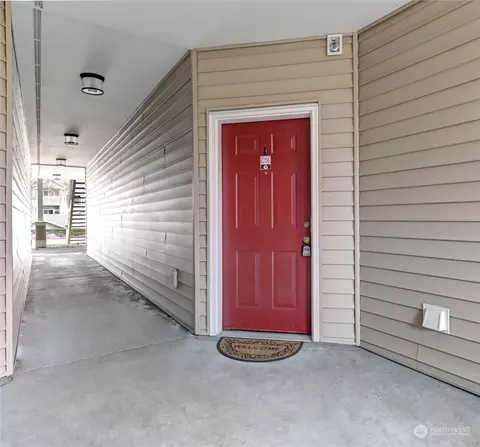 Exterior - 15300 112th Ave NE #C106, Bothell, WA 98011 photo 3 of 3