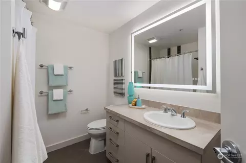 Bath - 910 Lenora St #S1003, Seattle, WA 98121 photo 2 of 2