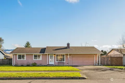 Exterior - 433 Harmony Ln, Enumclaw, WA 98022 photo 1 of 5