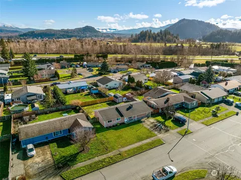 View/Area - 433 Harmony Ln, Enumclaw, WA 98022 photo 10 of 10