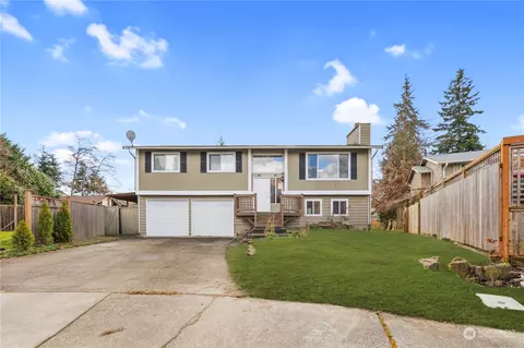 Exterior - 832 117th St SW, Everett, WA 98204 photo 9 of 9