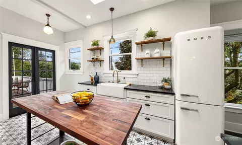 Kitchen - 2720 E Roy St, Seattle, WA 98112 photo 2 of 5