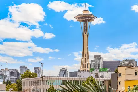 515 1st Ave W #403, Seattle, WA 98119
