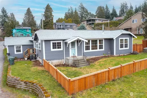 1254 Puget St, Bellingham, WA 98229