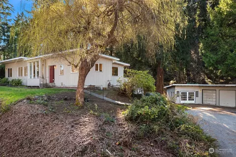 23215 Vashon Hwy SW, Vashon, WA 98070