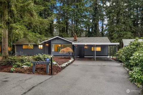 3042 NE 178th St, Lake Forest Park, WA 98155