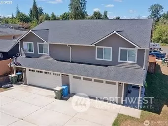 Exterior - 308 Oak St, Winlock, WA 98596 photo 3 of 11