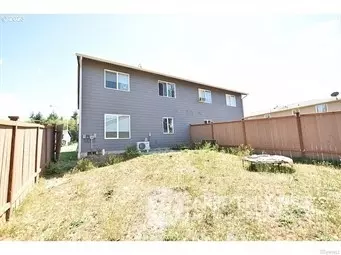 Exterior - 308 Oak St, Winlock, WA 98596 photo 7 of 11