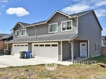 308 Oak St, Winlock, WA 98596