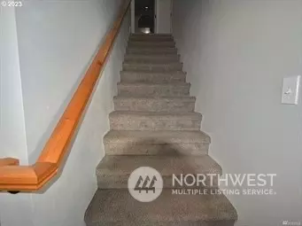 Entry Way - 308 Oak St, Winlock, WA 98596 photo 1 of 1