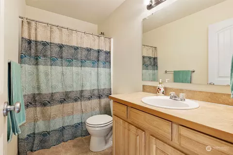 Bath - 21512 46th Ave E, Spanaway, WA 98387 photo 3 of 3
