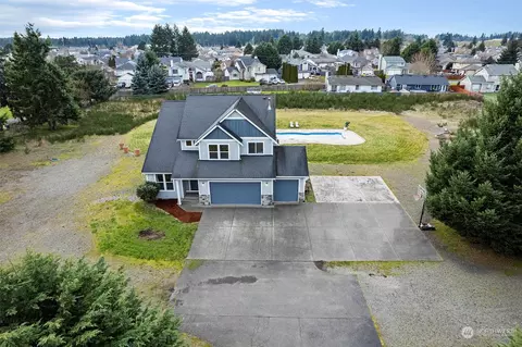Exterior - 21512 46th Ave E, Spanaway, WA 98387 photo 2 of 11