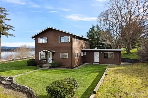 1621 Scenic Heights Rd, Oak Harbor, WA 98277