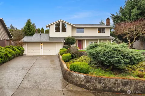 14523 SE 49th St, Bellevue, WA 98006