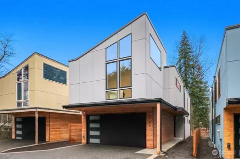 8738 124th Ave NE, Kirkland, WA 98033