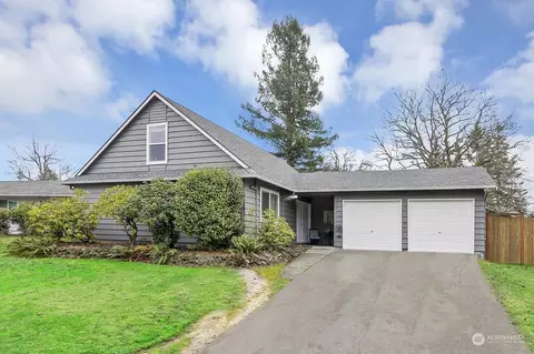 13713 SE 170th St, Renton, WA 98058
