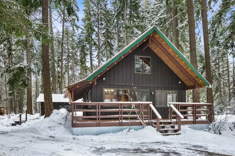 290 Why Worry Ln, Ronald, WA 98940