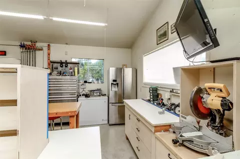Kitchen - 7486 Riverside Dr E, Sumner, WA 98390 photo 6 of 6
