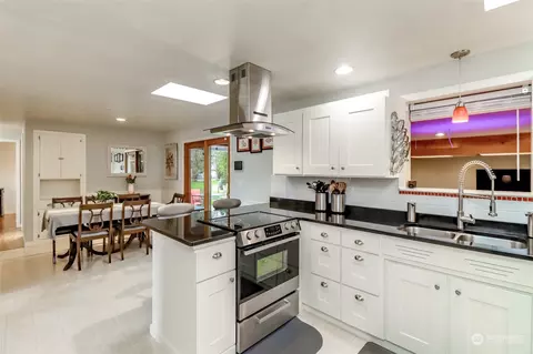 Kitchen - 7486 Riverside Dr E, Sumner, WA 98390 photo 2 of 6