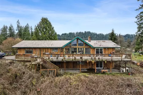 1609 S Bank Rd, Oakville, WA 98568