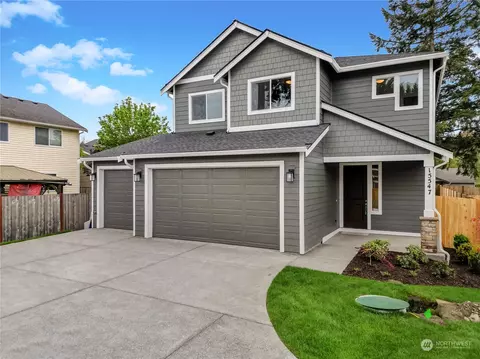 15547 Bergh Ct SE, Yelm, WA 98597