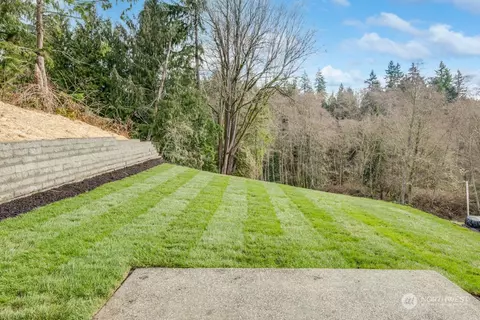 Exterior - 600 54th St SW #J, Everett, WA 98203 photo 5 of 5
