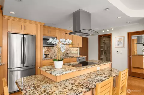 Kitchen - 2201 3rd Ave #1903, Seattle, WA 98121 photo 3 of 5