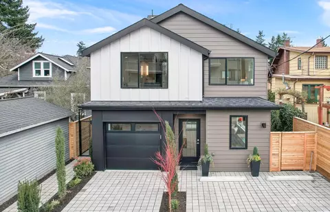 2627 41st Ave SW, Seattle, WA 98116