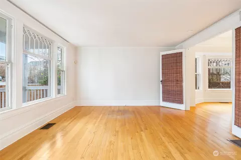Other - 109 15th Ave, Seattle, WA 98122 photo 2 of 8