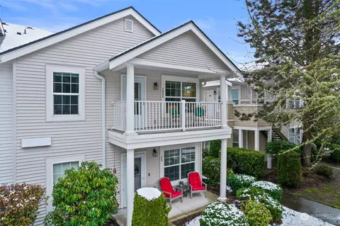1866 Spencer Ct #D-12, Dupont, WA 98327
