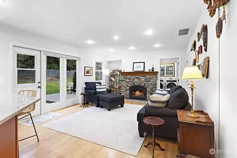 Living - 443 Doe Run Rd, Sequim, WA 98382 photo 2 of 2